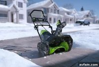 Greenworks Cordless Snow Blowers: The Perfect Match for Any Yard