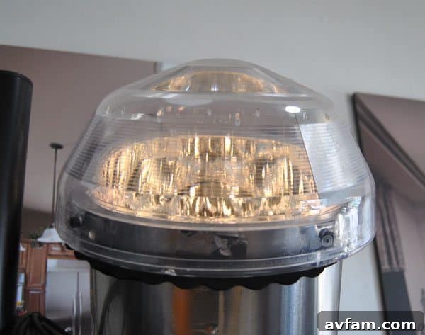 Solatube Dome Light Capture solatube-dome - See how the Solatube dome captures daylight with advanced technology.