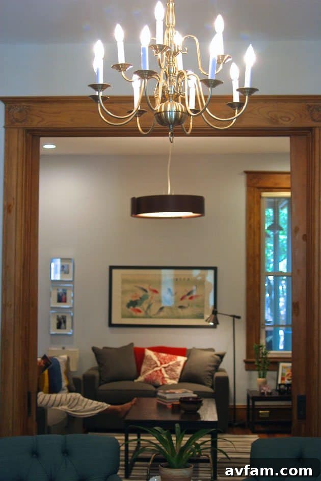 ParlorChandelier+TVRoom2