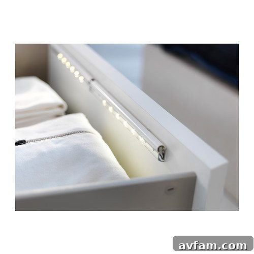 dioder-led-battery-operated-lamp-f-drawer__0156082_PE296091_S4