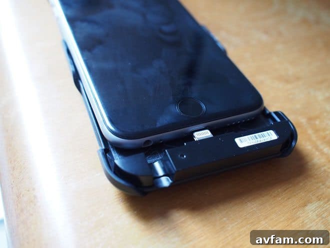 Otterbox Resurgence Charging Plug