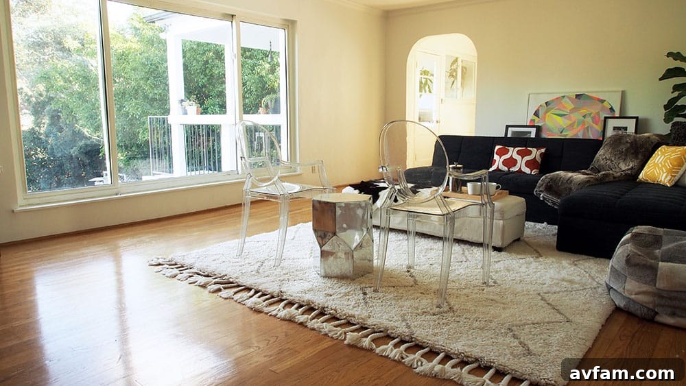 After painting: Elegant living room with a clear view, highlighting the clean white walls