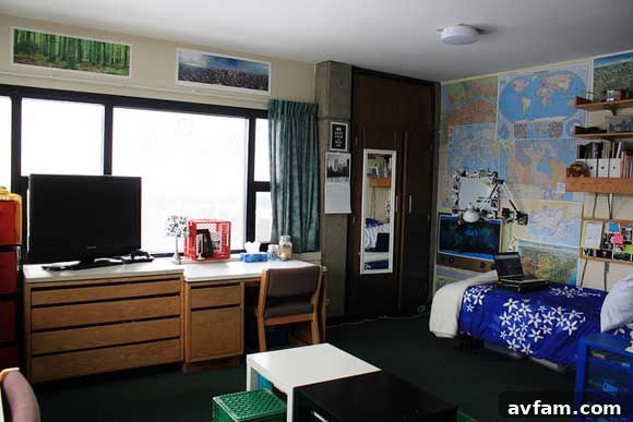 Tiny Dorm Room Big Design Ideas 2 college-dorm-room-design.jpg