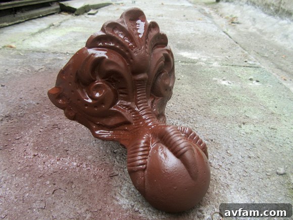 Primed Clawfoot Tub Feet clawfootprimed.jpg