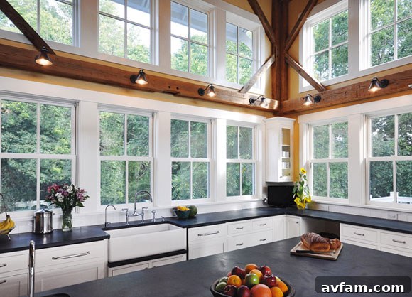 Double-Hung Window Example Traditional Double-Hung Windows