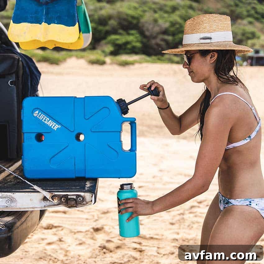 Versatile LifeSaver Jerrycan with shower function LifeSaver Jerrycan with shower attachment