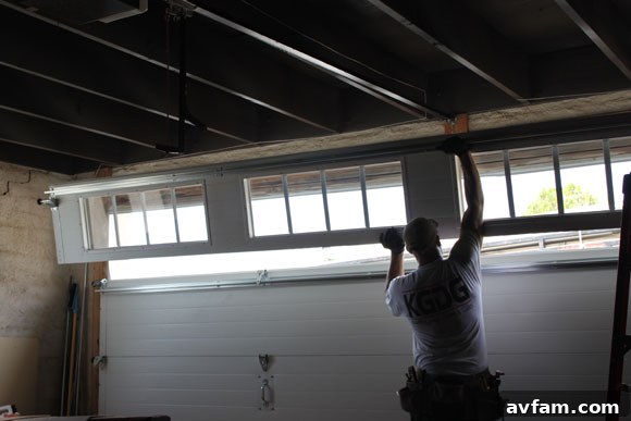 Stunning Garage Door Upgrade: Modernizing a Tucson Home