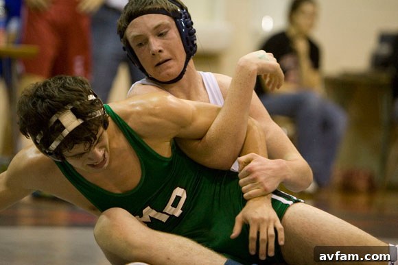 High School Wrestlers Training