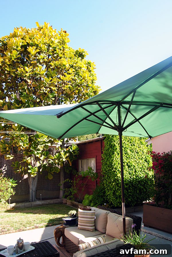 lowes-umbrella-vertical.jpg
