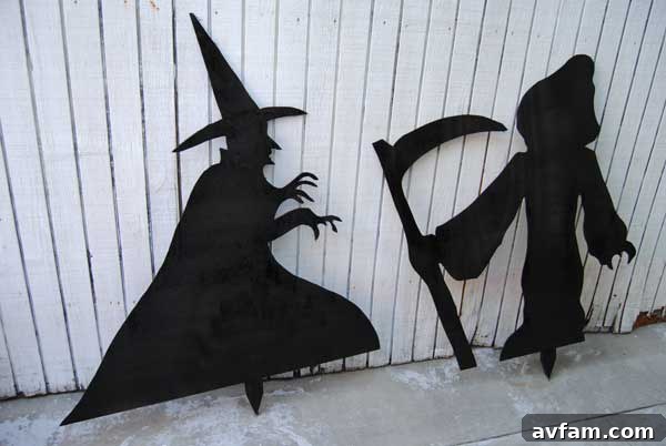 Spooky Halloween Yard Display Finished Halloween Witch and Grim Reaper display