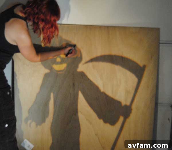 How to Trace Halloween Silhouettes Tracing Grim Reaper Silhouette