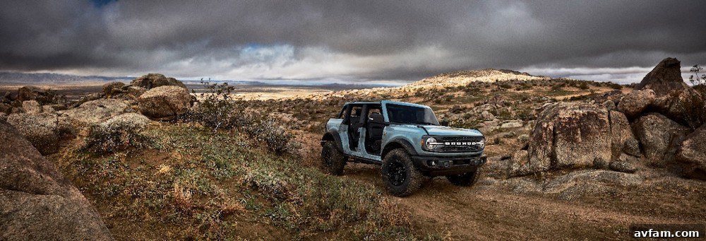 The Ford Bronco's modular roof system with panels removed.
