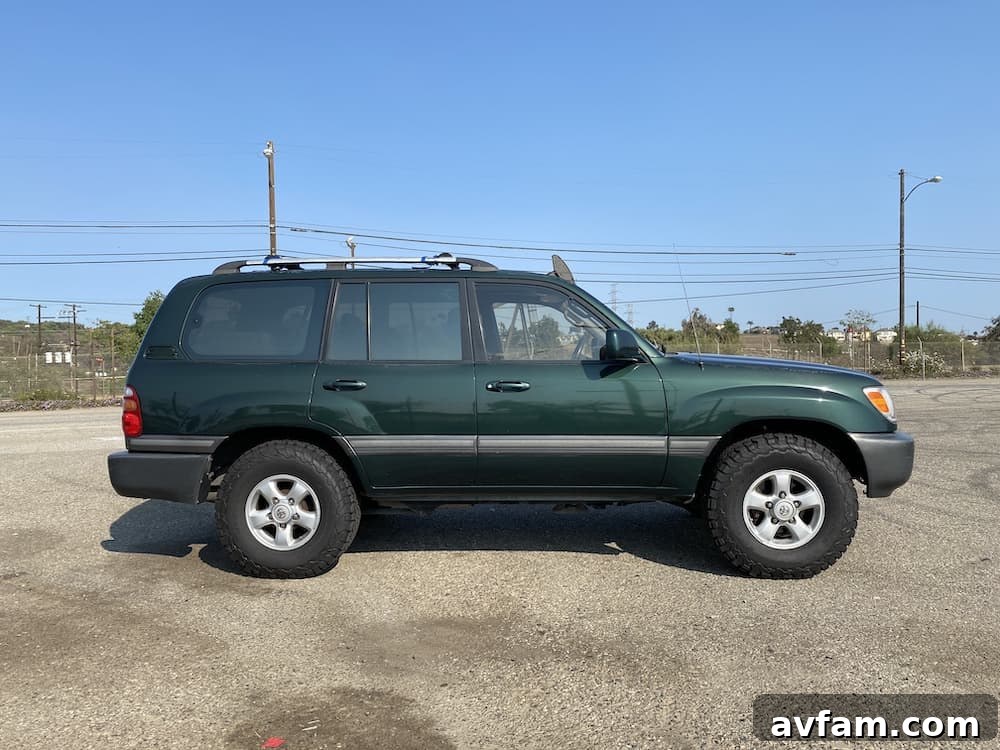 Front quarter view of Land Cruiser 100 Series with new tires