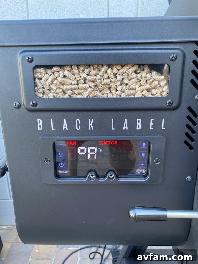 Louisiana Grills Hopper Size Large Capacity Pellet Hopper