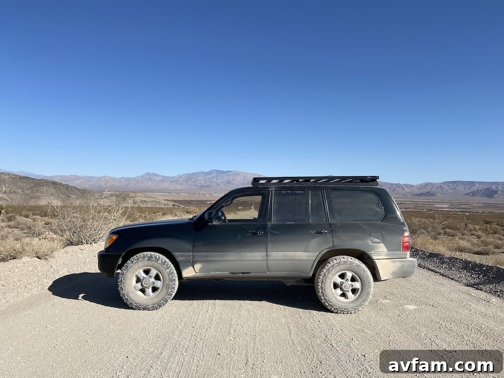 Front Runner team member showcasing a Slimline II roof rack