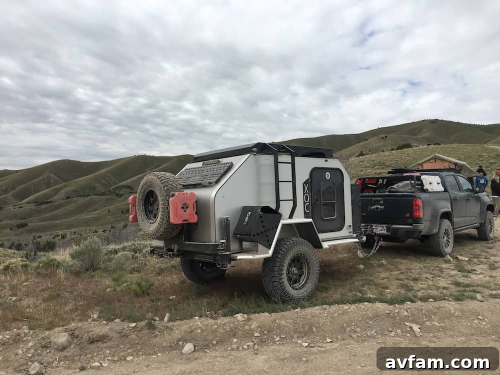 Vorsheer XOC trailer with mountain bikes mounted on the roof rack, ready for action