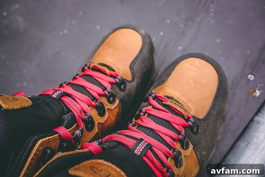 Upper leather texture of Keen Red Hook boots