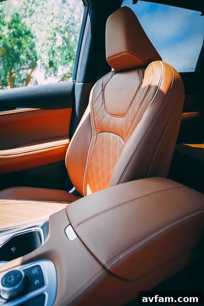 Infiniti QX60 spacious interior