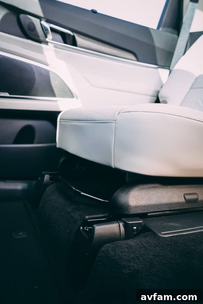 Telluride driver's seat and power adjustments