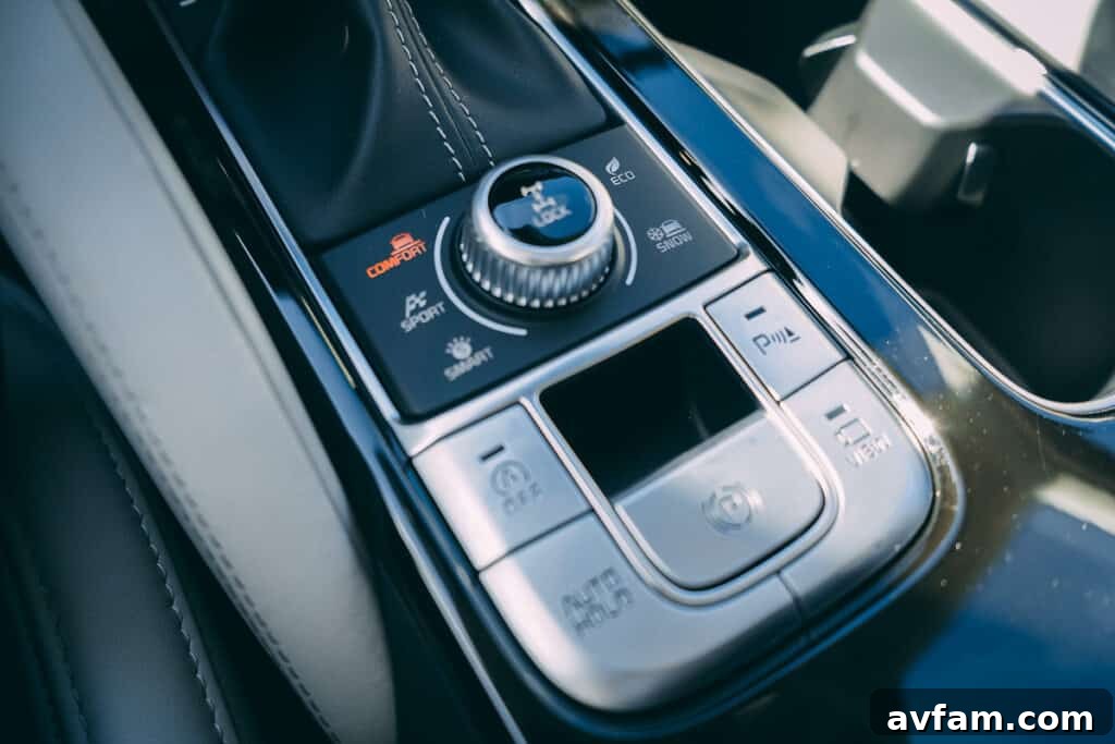 2021 Kia Telluride center console storage compartment