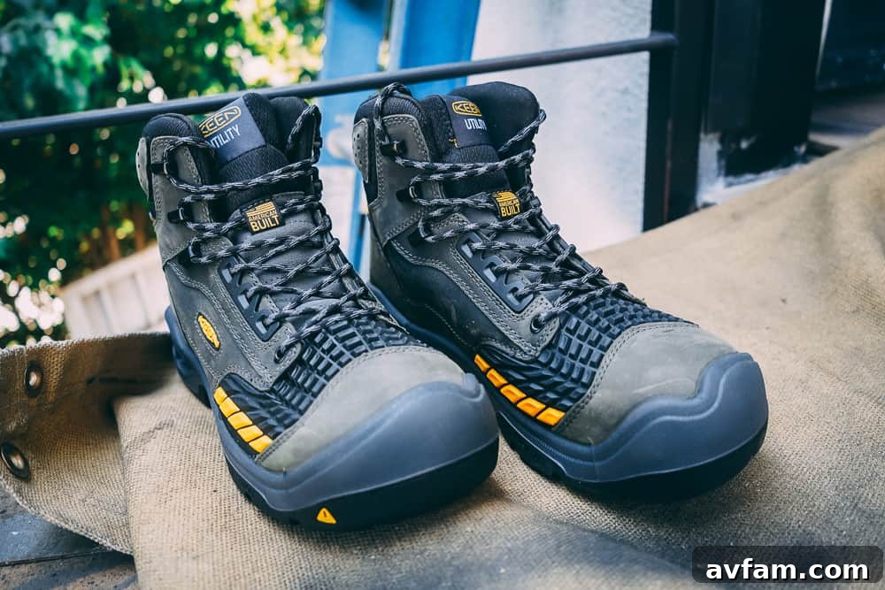 Keen Utility Troy Boot Rear View