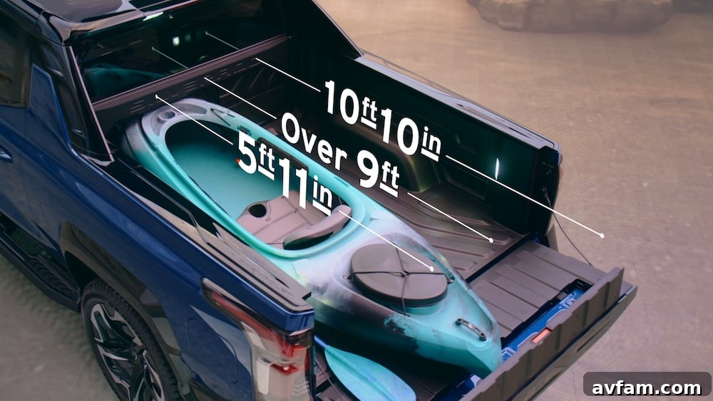 2024 Silverado EV RST Multi-Flex Midgate open