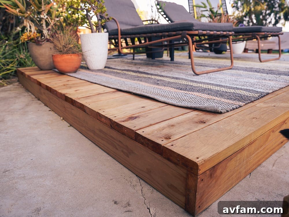 Close-up of deck detailing