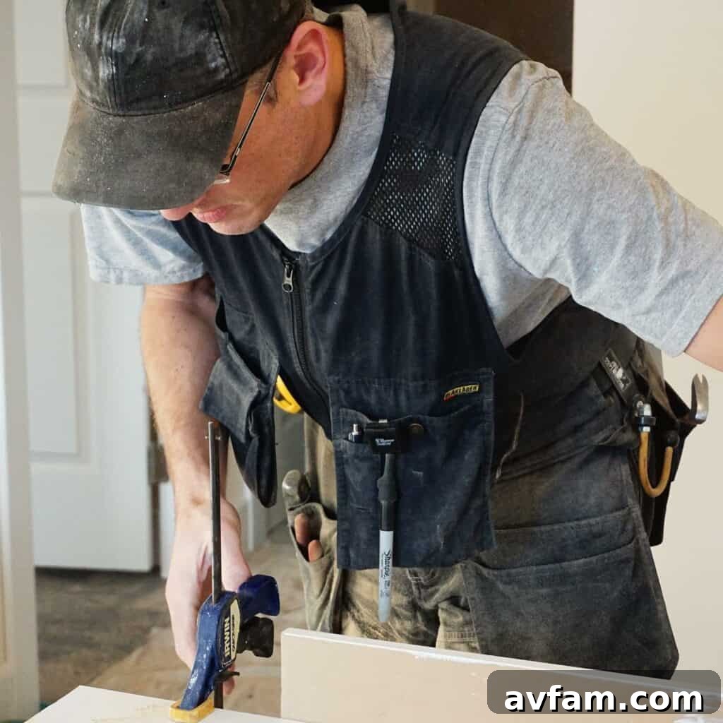 Blaklader work trousers featuring multiple utility pockets and reinforced sections, ideal for carrying tools.