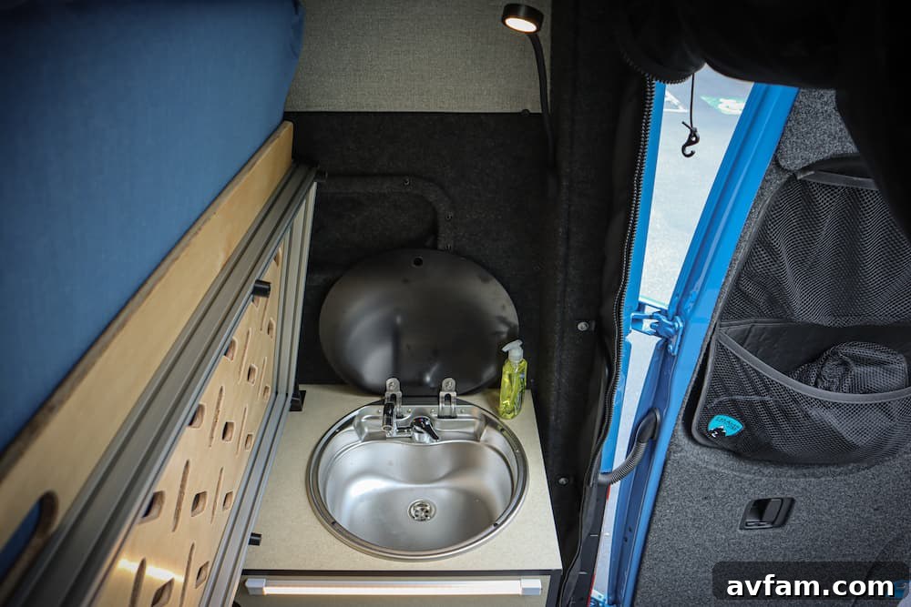 Alpaca Van with Awning Alpaca camper van exterior with awning extended