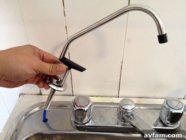 Installing the Filtrete Water Filter Faucet