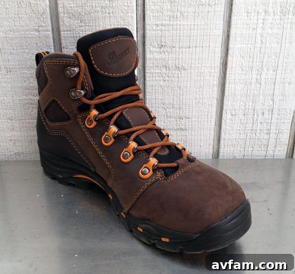 Danner Vicious GTX Work Boot Side Profile