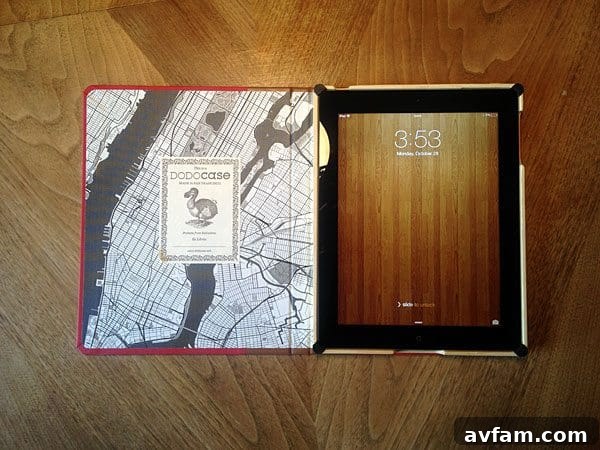 DODOcase iPad Interior Detailed