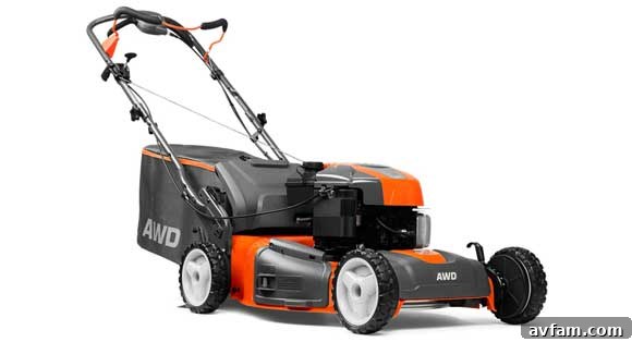 Husqvarna HU725AWD/BBC - All-Wheel Drive with Blade Brake Clutch