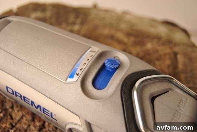 Dremel 3000 speed dial showing variable RPM settings.