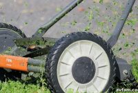 Mastering Mower Blade Selection for a Pristine Yard
