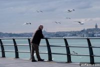 6 Ways Live-In Care Eases Loneliness for Older Adults