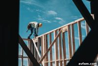 Who Is Responsible When a Contractor Is Injured on Your Property?